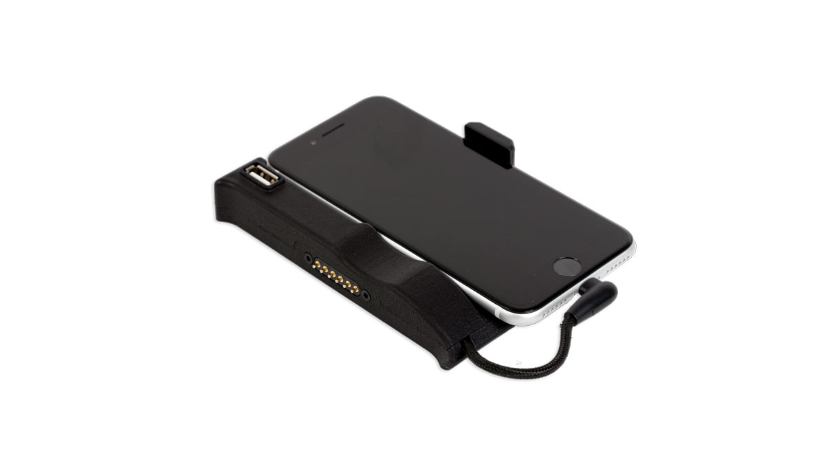 1I2A1282_SmartDock-mit-iPhone